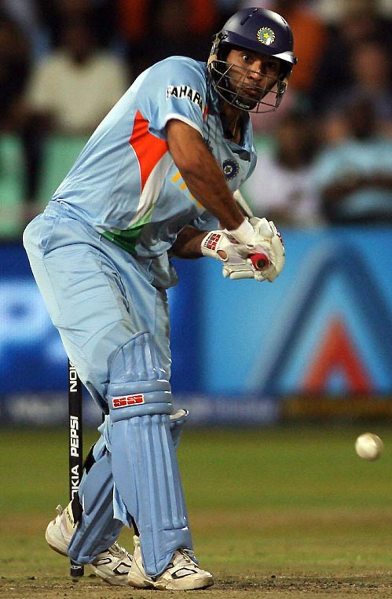 Cover image for T20 वर्ल्ड कप के सेमीफइनल में अर्धशतक जड़ने वाले भारतीय बल्लेबाज़