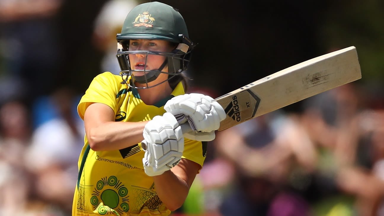 ellyse perry 3