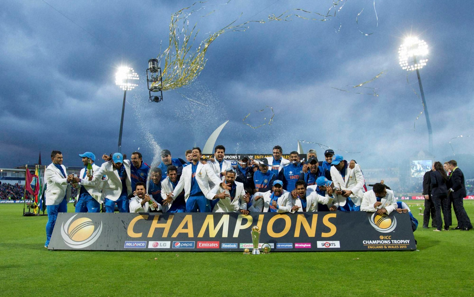 Indian Squad after  winning 2013 Champions Trophy