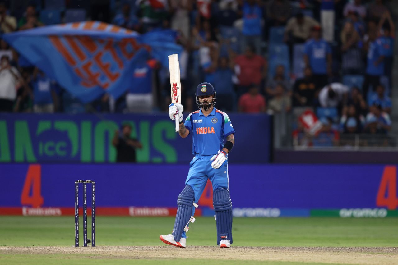 Cover image for चैंपियंस ट्रॉफी में भारत के लिए सबसे ज़्यादा Man of The Match अवॉर्ड जीतने वाले खिलाड़ी 
