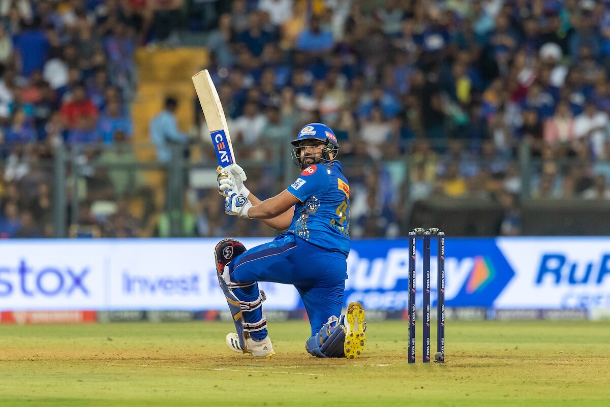 Cover image for IPL में सबसे ज्यादा छक्के लगाने वाले भारतीय खिलाड़ी 