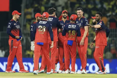 RCB 