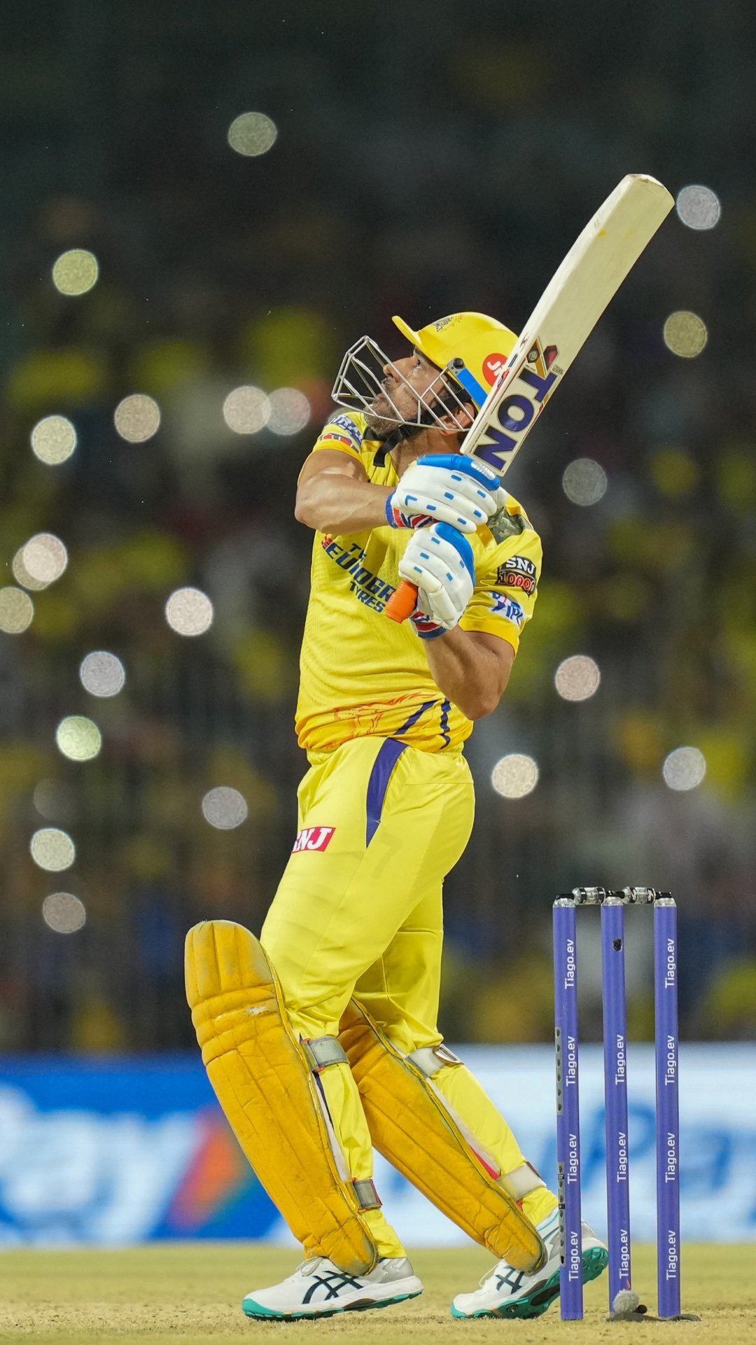 Cover image for IPL में कप्तान के रूप में सबसे ज्यादा छक्के लगाने वाले खिलाड़ी