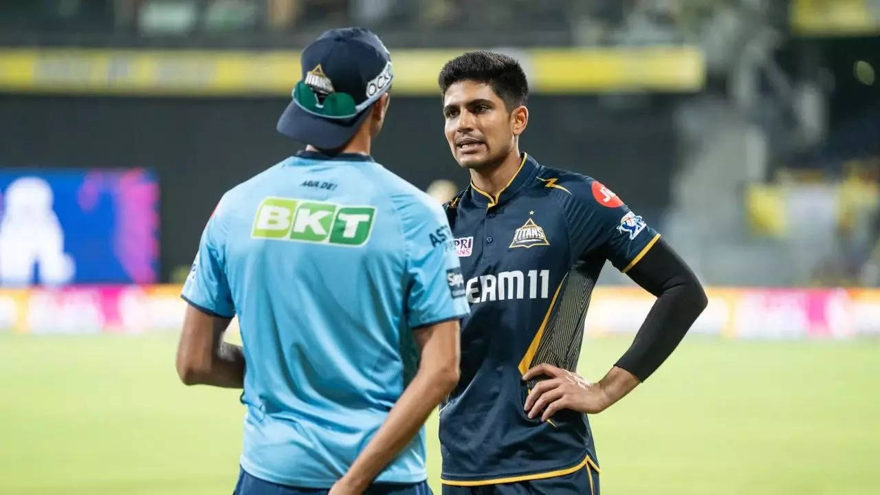 Shubman Gill with Ashish Nehra