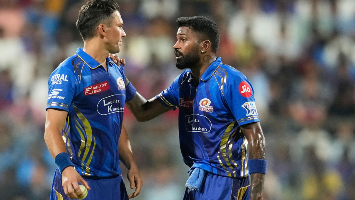 Hardik Pandya with Trent Boult