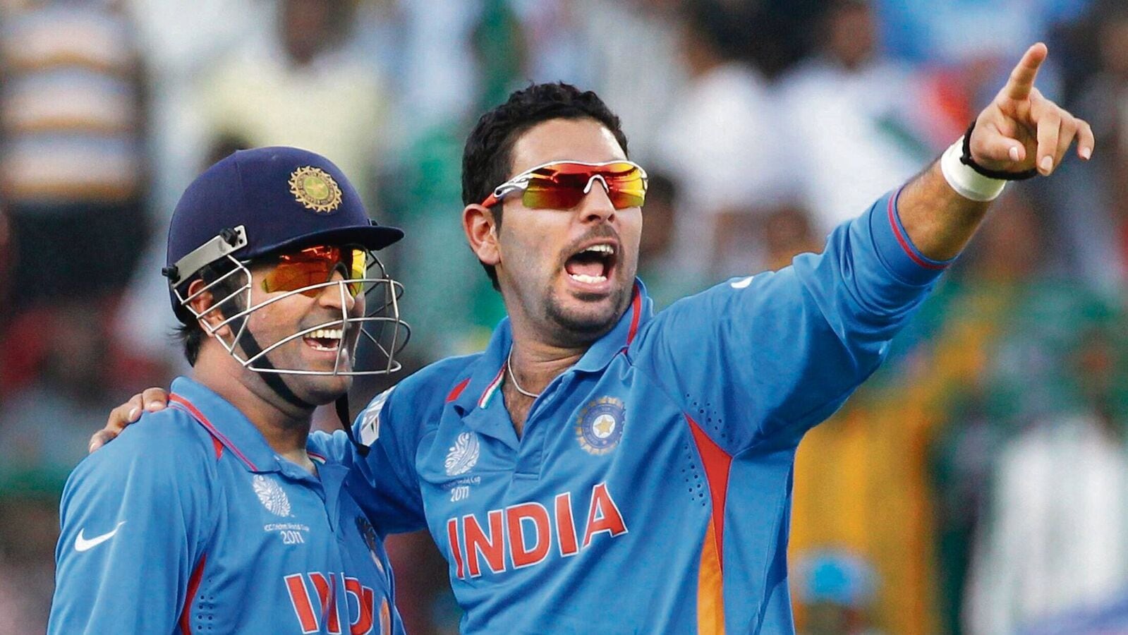 MS Dhoni with Yuvraj Singh