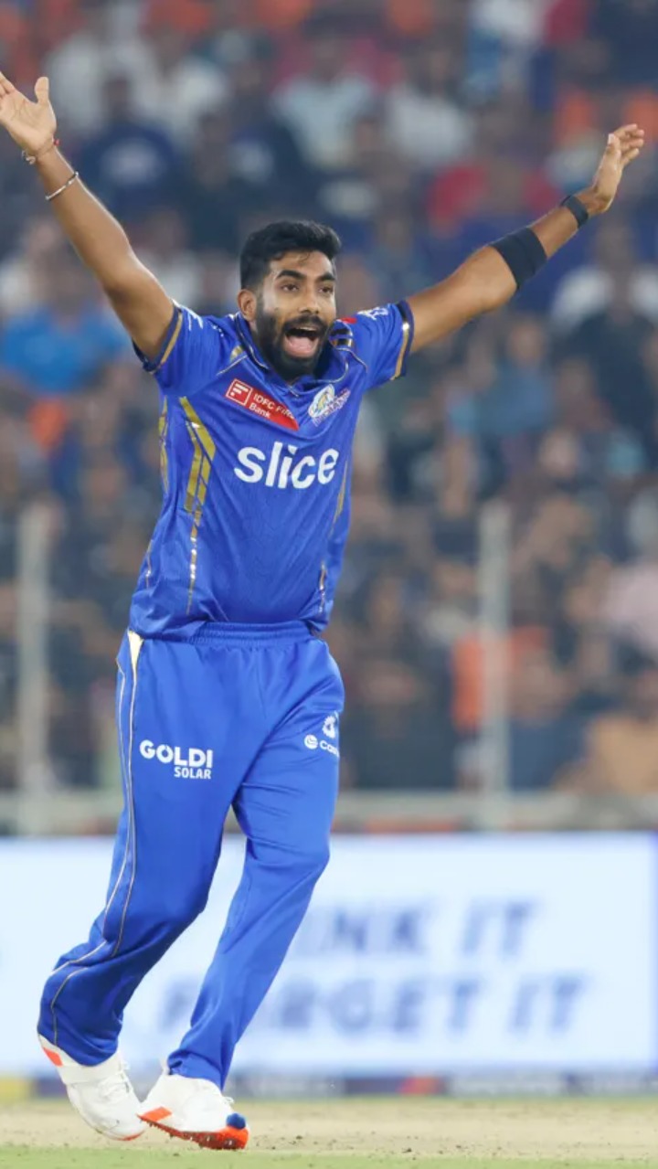 Cover image for IPL में सबसे ज़्यादा बार 3 विकेट लेने वाले गेंदबाज़
