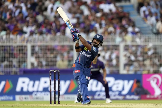 Cover image for  IPL में 2020 से लेकर अब तक नंबर 4 या उससे नीचे बल्लेबाजी करते हुए  सबसे ज़्यादा 50+ स्कोर 
