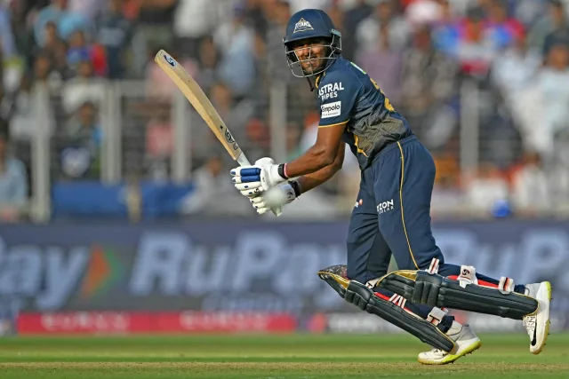 Cover image for IPL में लगातार सबसे ज्यादा 25+ स्कोर बनाने वाले खिलाड़ी 

