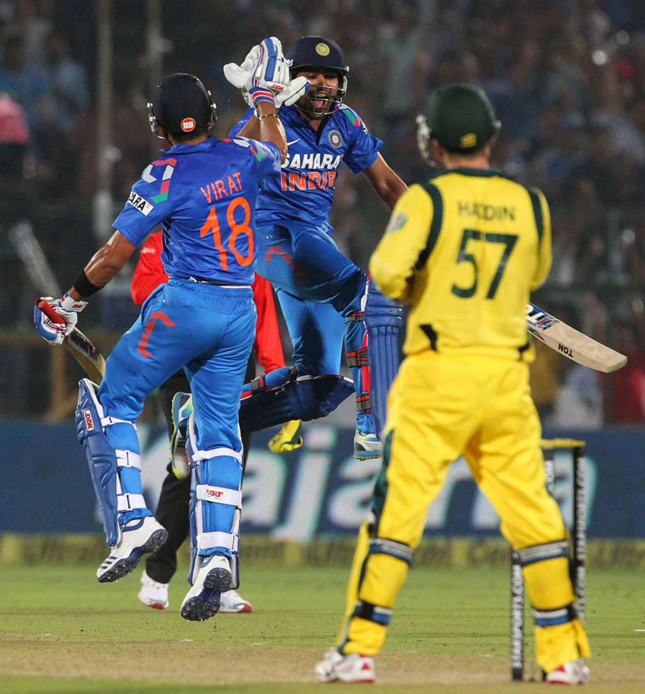 Cover image for वनडे क्रिकेट में टॉप 5 रन चेस करने वाली टीम