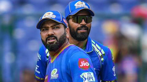 Cover image for T20 में 19-20 ओवर के दौरान भारत के लिए सर्वाधिक छक्के वाले (गेंदें)