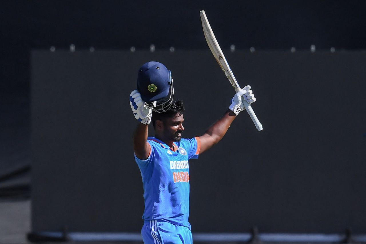 Cover image for वनडे टीम से बाहर होने पर Sanju Samson ने तोड़ी चुप्पी, बताई क्या है वजह