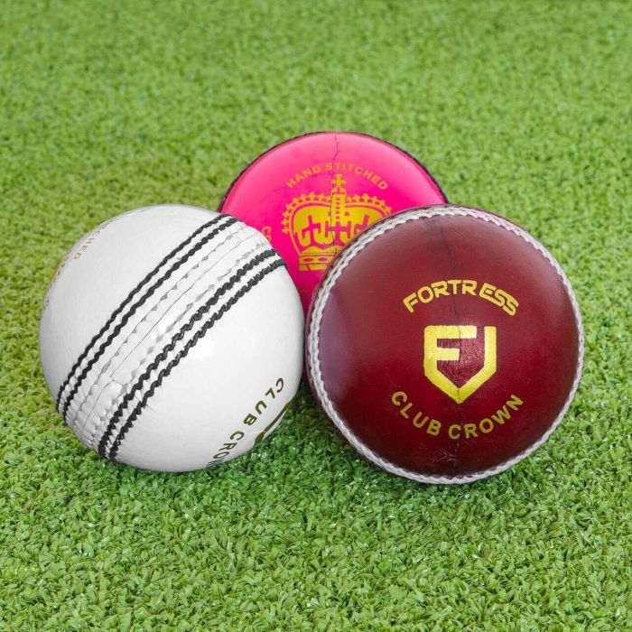 Cover image for T20 और वनडे में सफेद, तो टेस्ट फॉर्मेट में क्यों किया जाता है लाल और पिंक बॉल का इस्तेमाल?