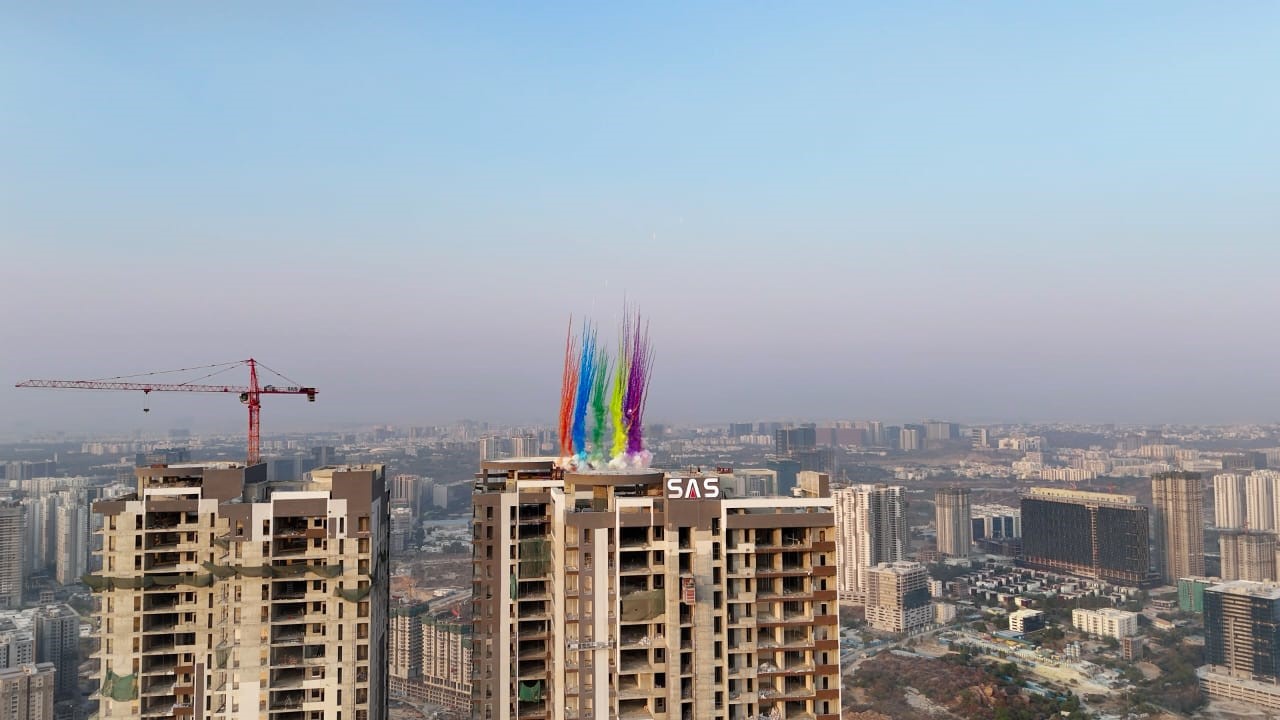 Hyderabad celebrates Holi in style at SAS crown skyscraper event