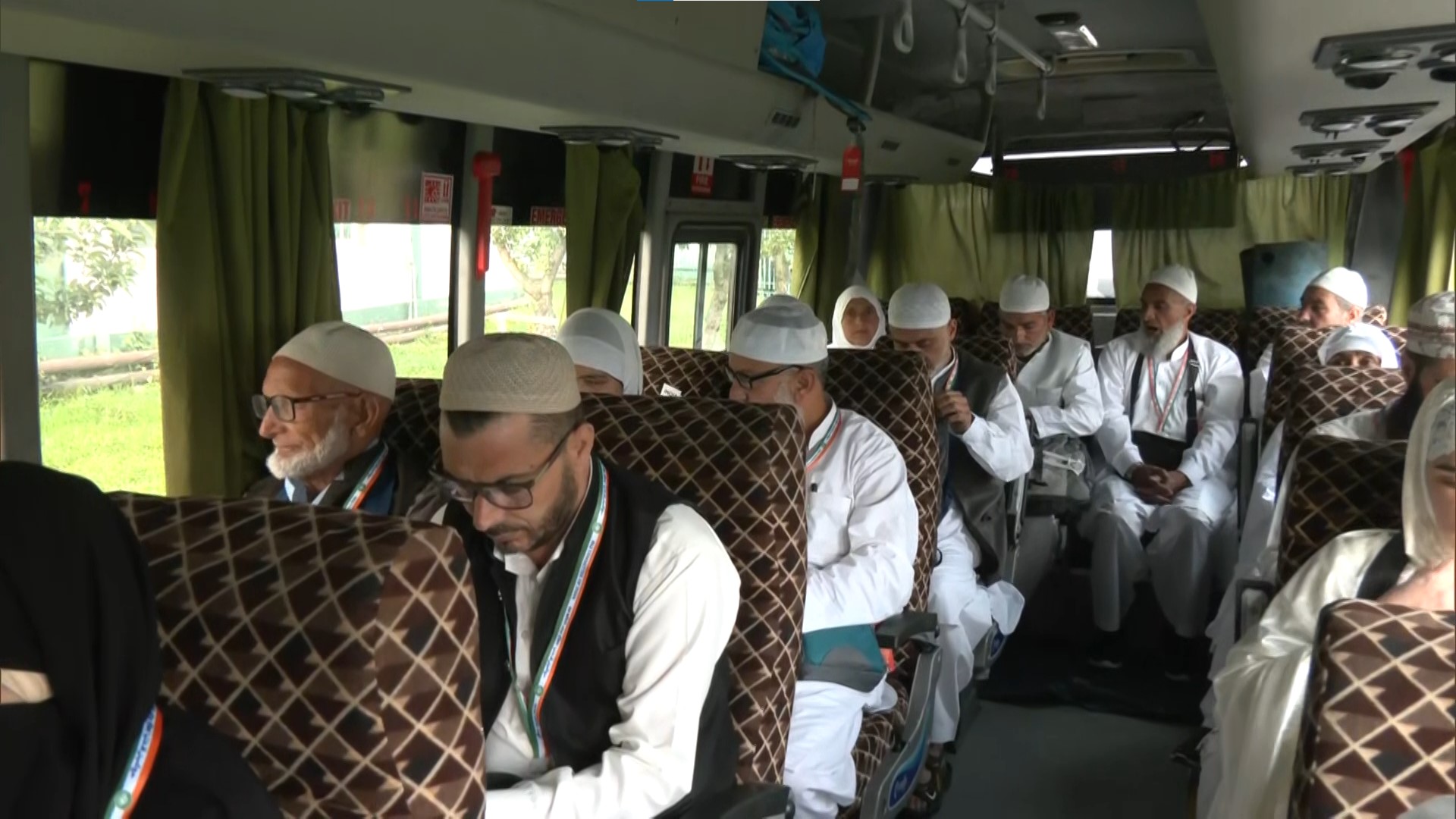 Over 3,300 pilgrims from Srinagar begin their Hajj Pilgrimage