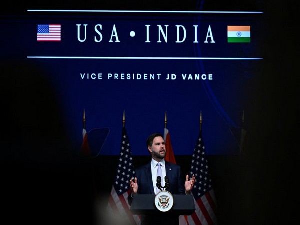 US VP stresses restraint in India-Pakistan tensions, not intervention