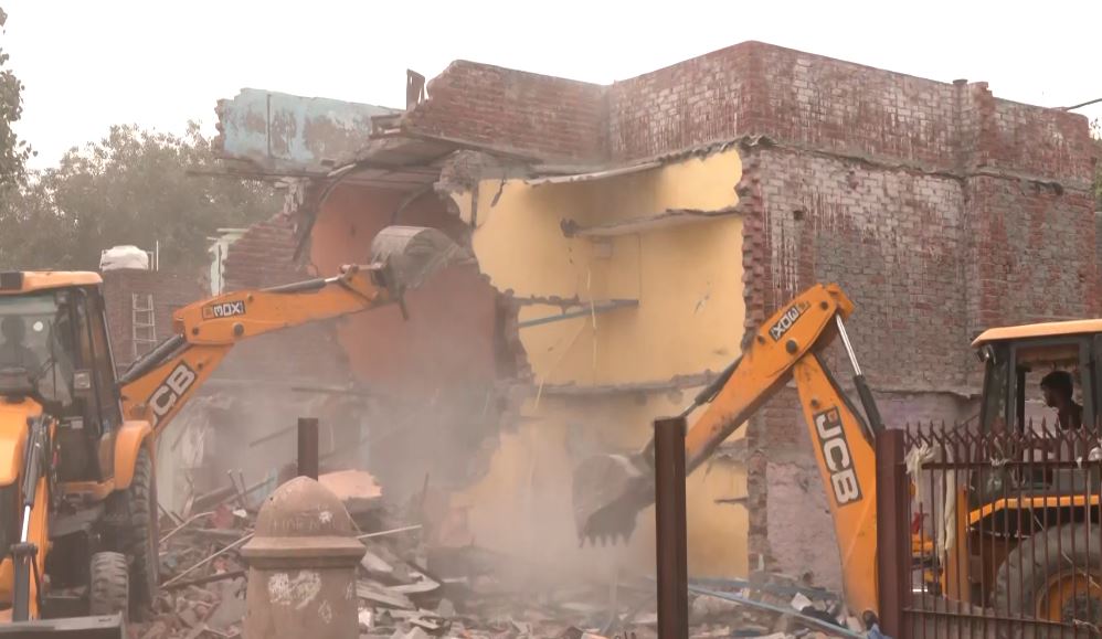 Court-ordered demolition drive clears Barapulla drain