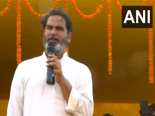 Prashant Kishor criticizes political leaders at 'Bihar Badlav' rally; promises jobs, education
