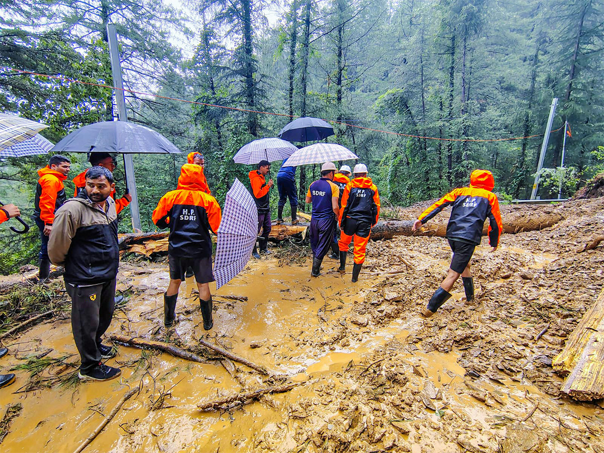 Heavy rains wreck havoc in Himachal Pradesh; Public utilities disrupted